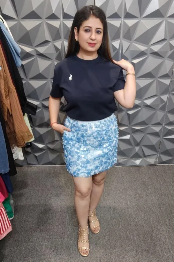 Blue_Sequin_Embellished_Mini_Skirt_For_Women