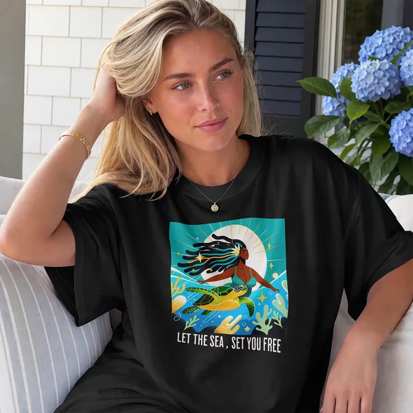 Sea_Girl__Graphic_Regular_Cotton_Black_T-Shirt_For__Women