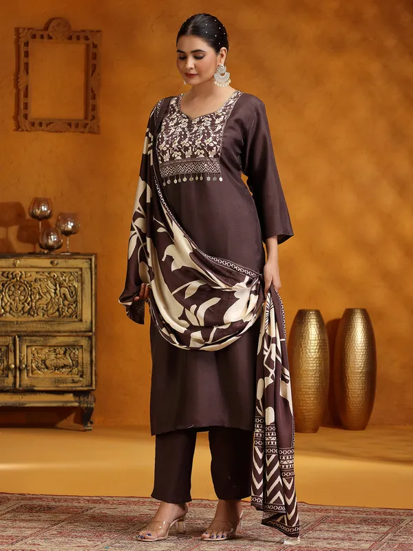 Brown_Cotton_Embroidered_Salwar_Suit_Set_For_Women