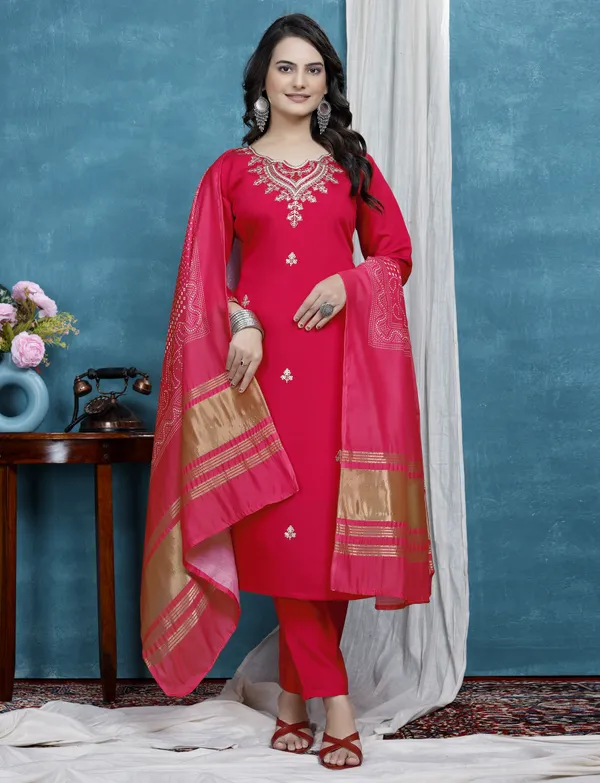 Red_Cotton_Embroidered_Kurta_Set_For_Women