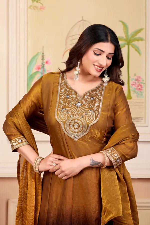 1101-Gold-Varni_House