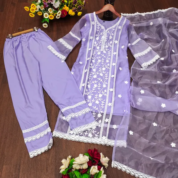 Lavender_Cotton_Embroidered_Kurta_Dupatta_Set_For_Women
