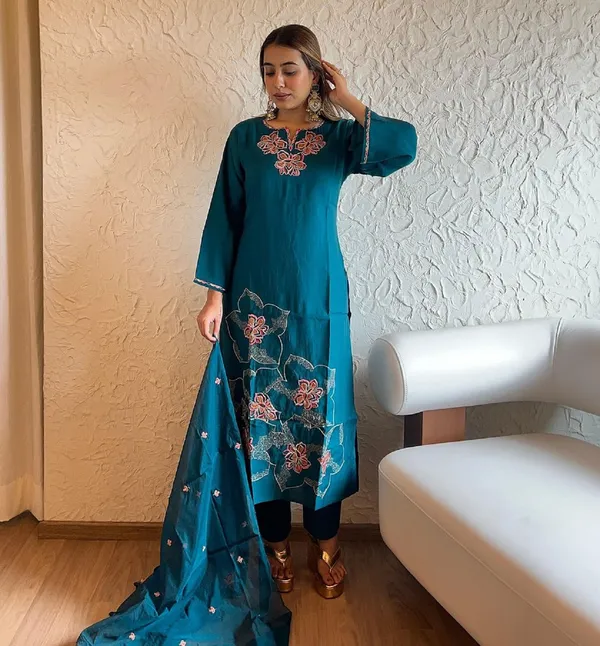 Teal_Blue_Cotton_Embroidered_Kurta_Set_For_Women