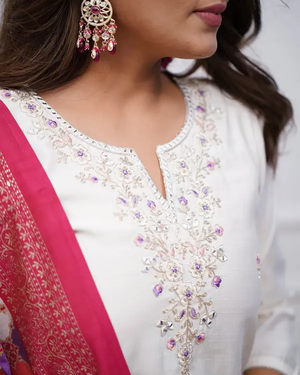 White_Cotton_Embroidered_Kurta_Set_With_Dupatta_For_Women