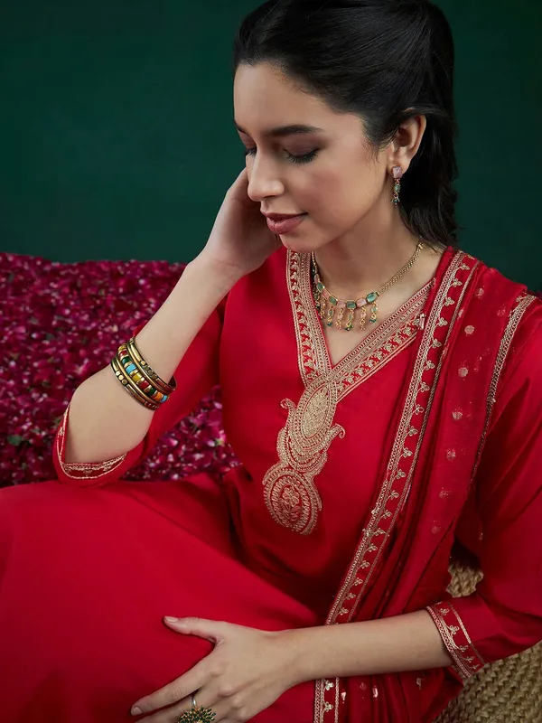 505-Red-Varni_House