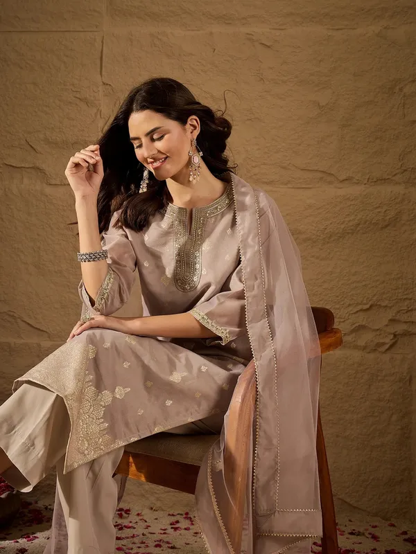507-Jacquard-Grey-Varni_House