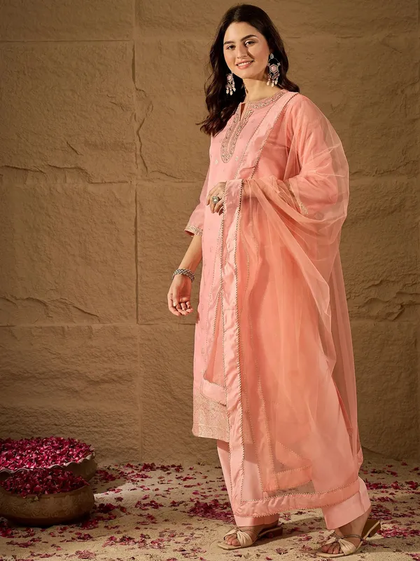 507-Jacquard-Peach-Varni_House