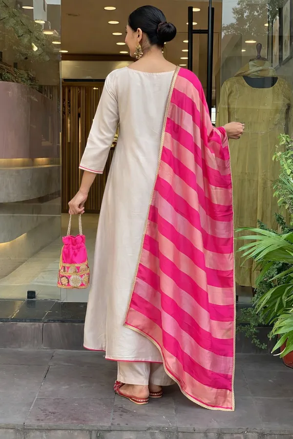 Off_White_Cotton_Embroidered_Anarkali_Kurta_Set_For_Women