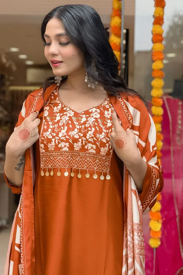 Orange_Cotton_Embroidered_Kurta_Set_For_Women