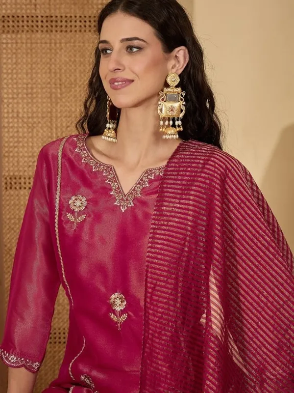 Pink_Cotton_Embroidered_Straight_Kurta_Set_For_Women