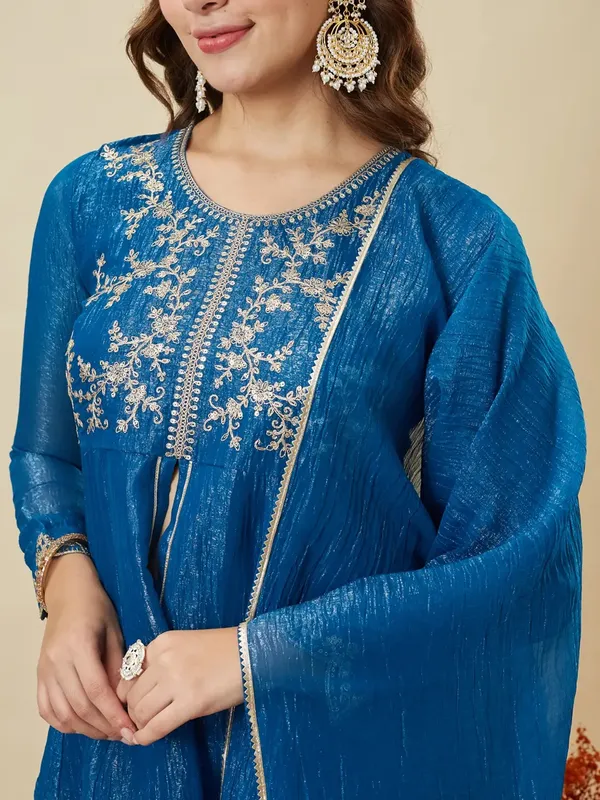 Blue_Cotton_Embroidered_Kurta_Set_With_Dupatta_For_Women