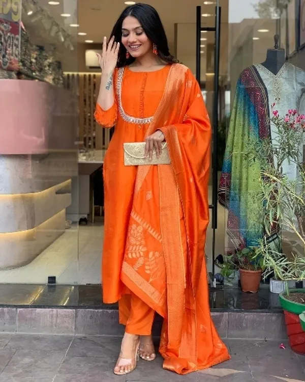 Orange_Cotton_Embroidered_Kurta_Set_For_Women