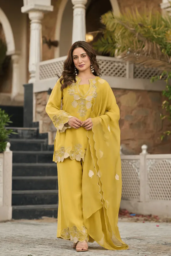 Avni_-Yellow-Varni_House