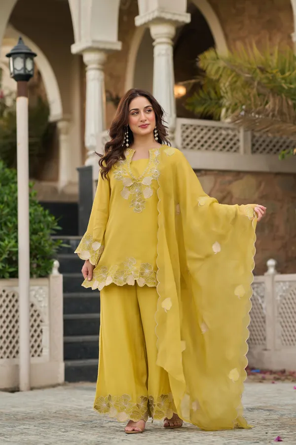Avni_-Yellow-Varni_House