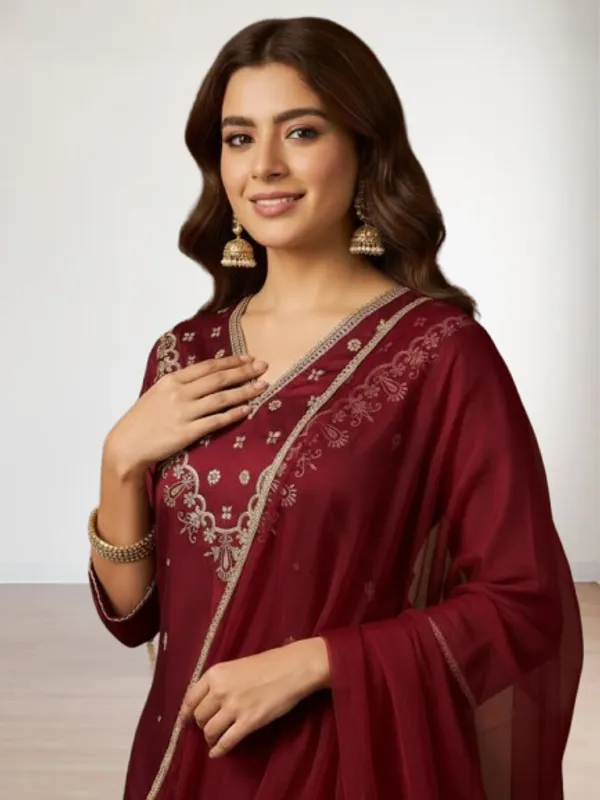 Maroon_Cotton_Embroidered_Kurta_Set_With_Dupatta_For_Women
