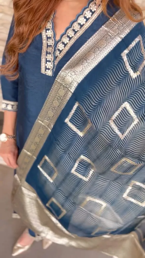 Navy_Blue_Cotton_Embroidered_Kurta_Set_For_Women