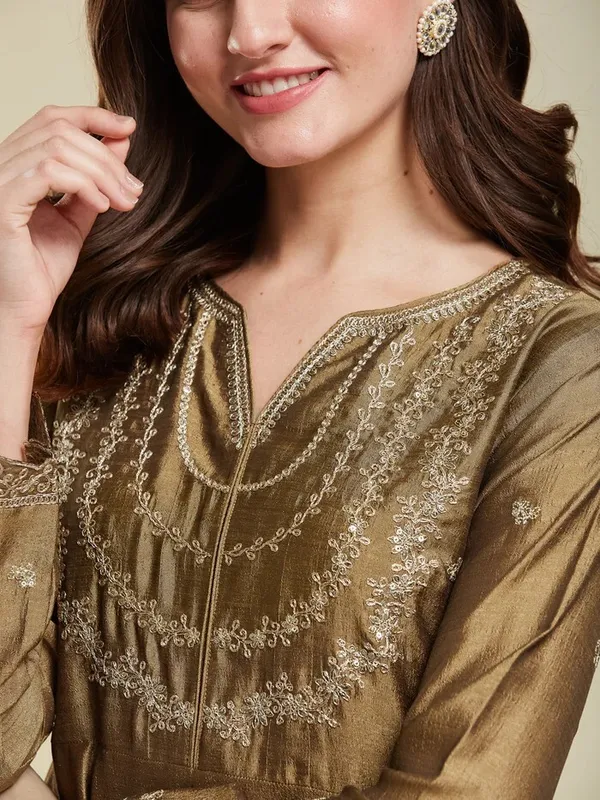 Golden_Cotton_Embroidered_Anarkali_Kurta_Set_For_Women