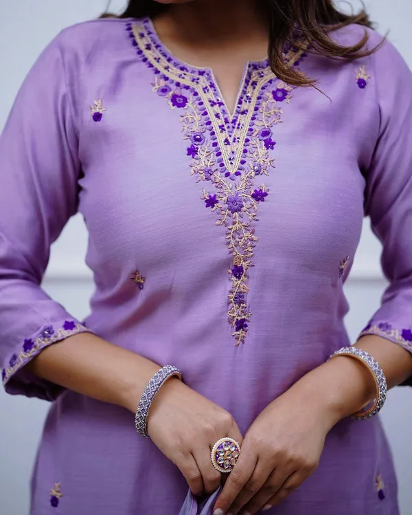 Purple_Cotton_Embroidered_Kurta_Set_For_Women