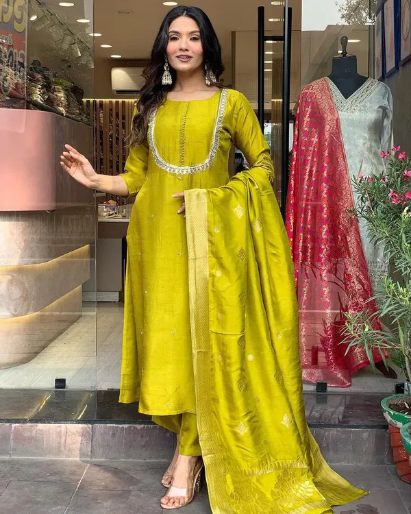 Mustard_Yellow_Cotton_Embroidered_Kurta_Set_For_Women