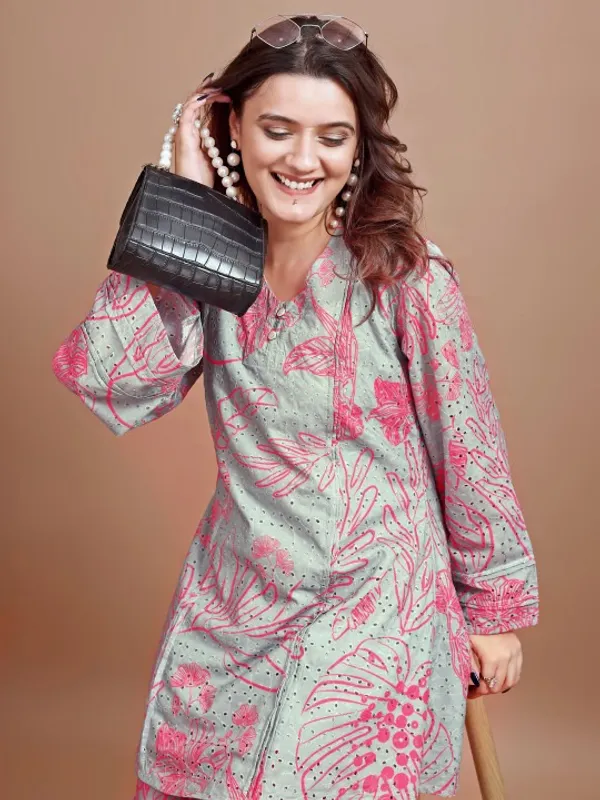 Pink_Green_Cotton_Printed_Kurta_Set_For_Women