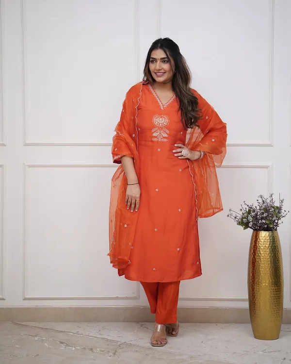 Orange_Cotton_Embroidered_Kurta_Set_For_Women