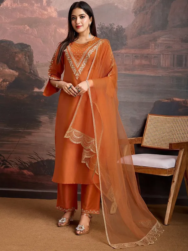 Orange_Cotton_Embroidered_Kurta_Set_For_Women