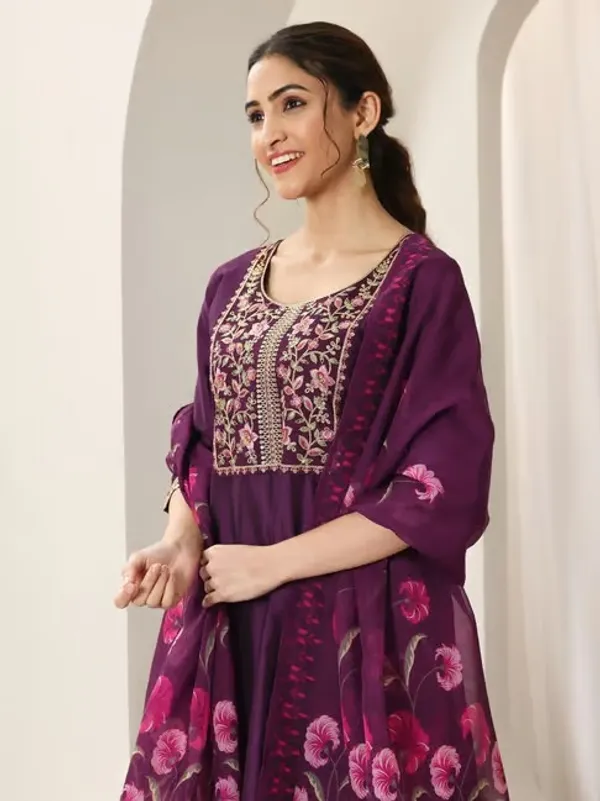 Purple_Cotton_Embroidered_Kurta_Set_For_Women