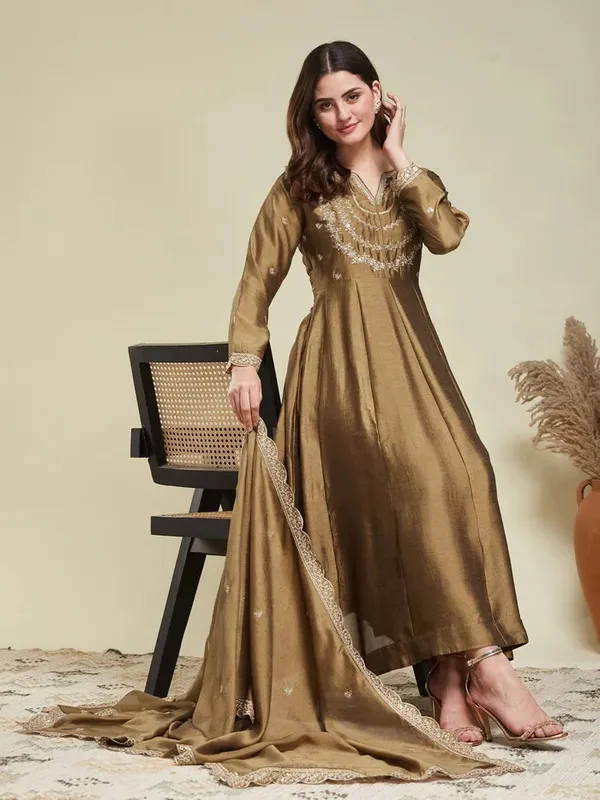 Golden_Cotton_Embroidered_Anarkali_Kurta_Set_For_Women