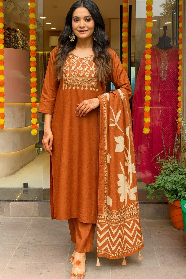 Orange_Cotton_Embroidered_Kurta_Set_For_Women