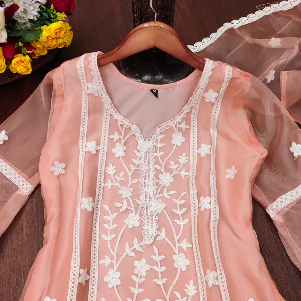 Pink_Cotton_Embroidered_Kurta_Set_With_Dupatta_For_Women