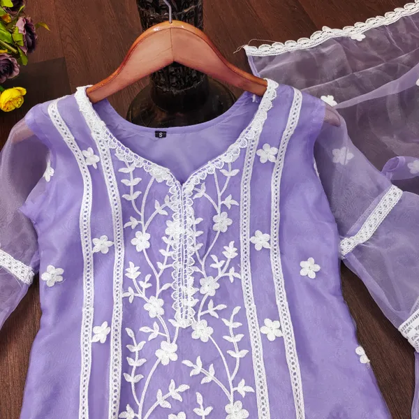 Lavender_Cotton_Embroidered_Kurta_Dupatta_Set_For_Women