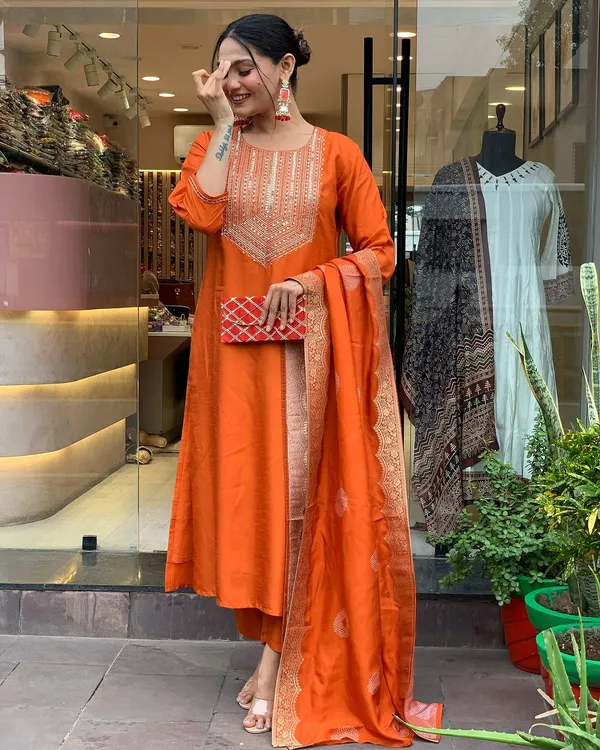 Orange_Cotton_Embroidered_Straight_Kurta_Set_For_Women