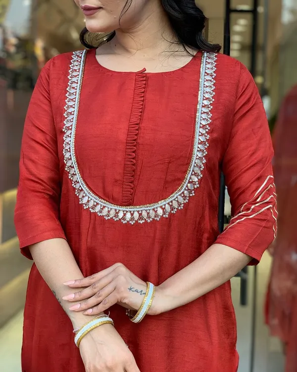 Red_Cotton_Embellished_Kurta_Set_For_Women