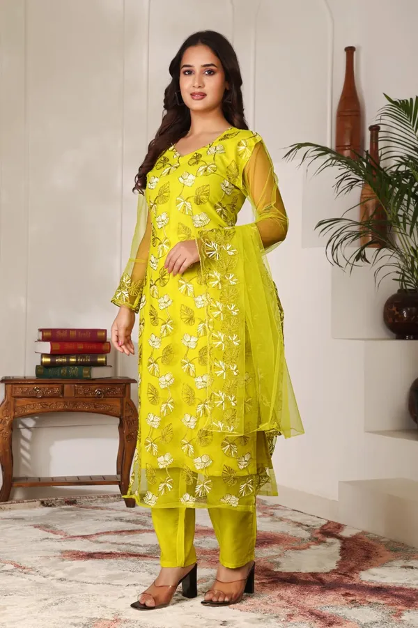 Yellow_Cotton_Floral_Embroidered_Kurta_Set_For_Women
