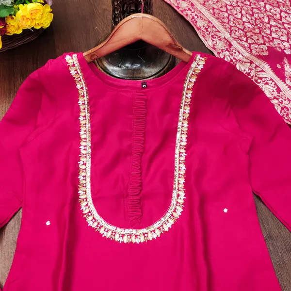 Pink_Cotton_Embellished_Kurta_Set_For_Women