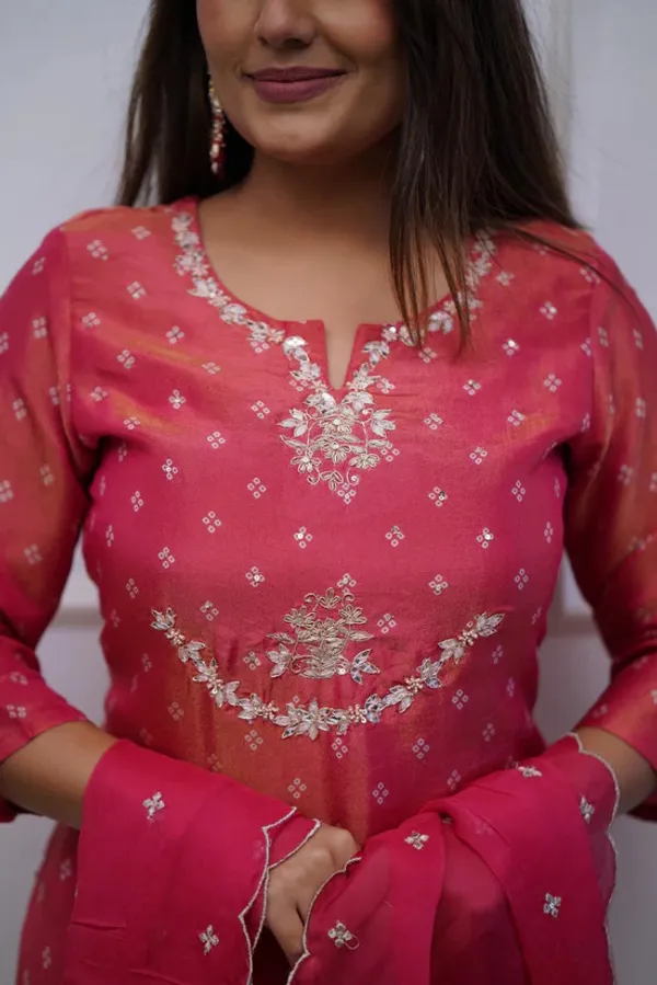Pink_Cotton_Embroidered_Kurta_Set_With_Dupatta_For_Women