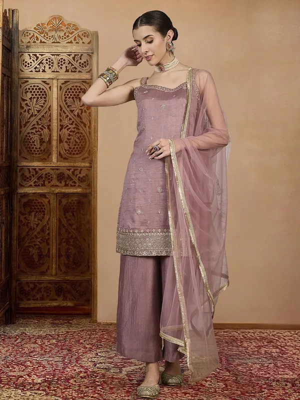 Pari-Onion-Varni_House