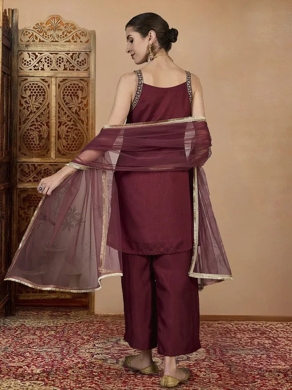 Pari-Wine-Varni_House