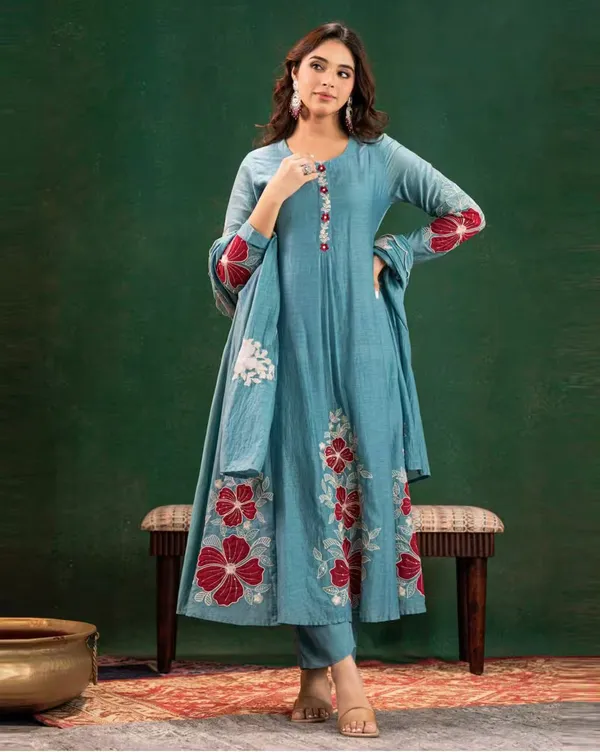 Rashili-Blue-Varni_House