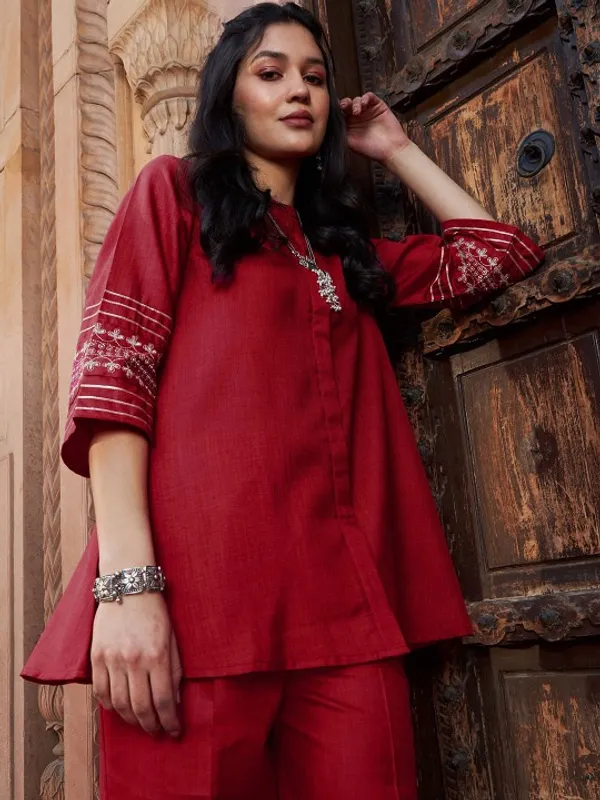 Maroon_Cotton_Embroidered_Kurta_Pant_Set_For_Women