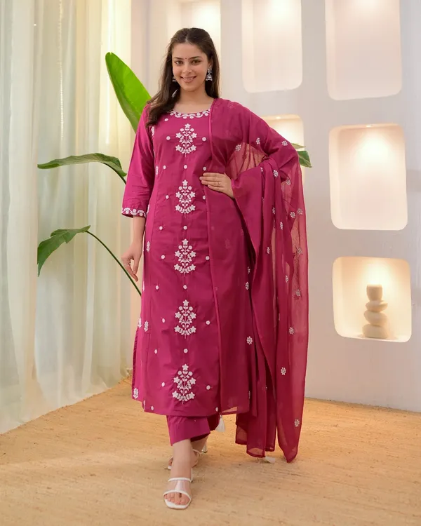 Tiru-Pink-Varni_House