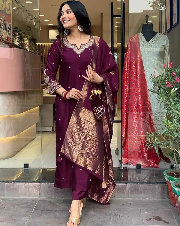 Purple_Cotton_Embroidered_Kurta_Set_For_Women