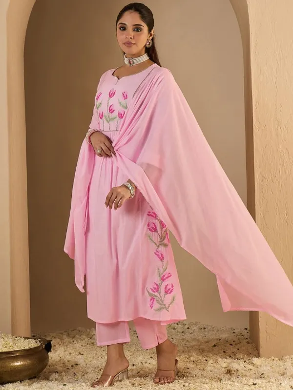 Pink_Cotton_Floral_Embroidered_Kurta_Set_For_Women