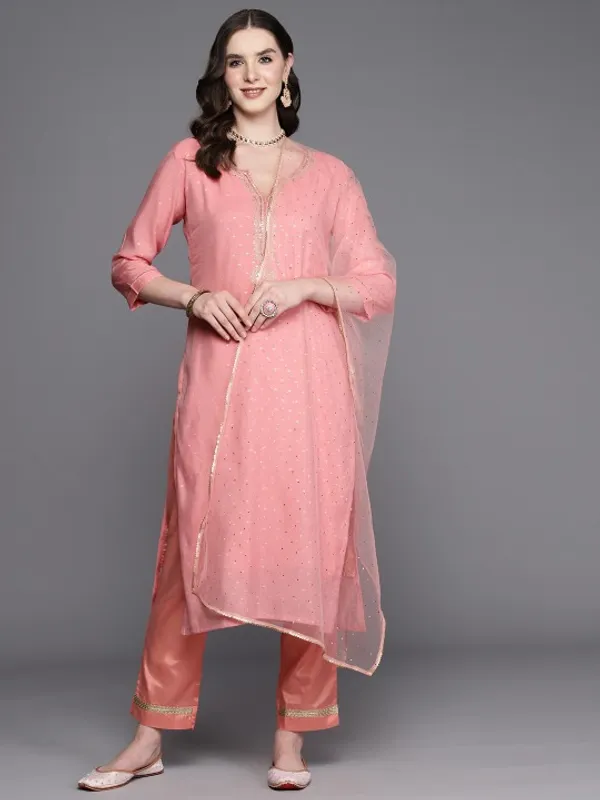 Pink_Cotton_Embroidered_Straight_Kurta_Set_For_Women