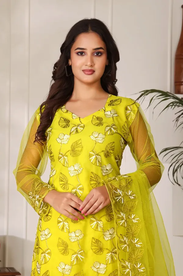 Yellow_Cotton_Floral_Embroidered_Kurta_Set_For_Women