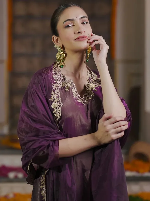 Purple_Cotton_Embroidered_Kurta_Set_For_Women