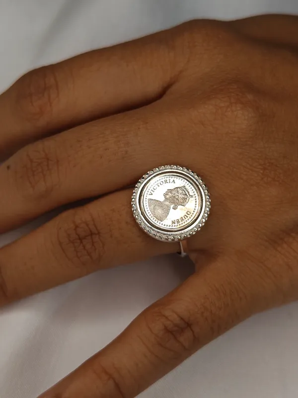 Silver_Sterling_Victoria_Coin_Design_Ring_For_Women