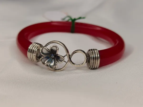 Red_Rubber_Flower_Clasp_Adjustable_Cuff_Bracelet_For_Women