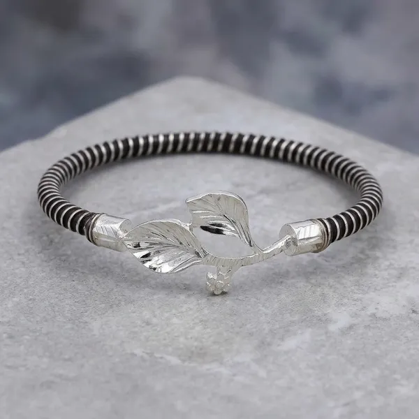 Silver_Oxidized_Leaf_Motif_Coiled_Cuff_Bracelet_For_Women