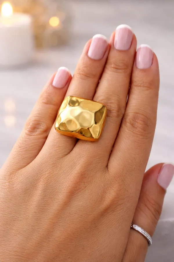 Hammered_Gold_Statement_Ring_Pack_Of_2